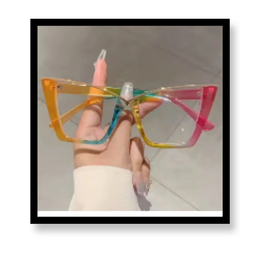 (New in package) Vintage Cat Eye Multicolor Glasses
